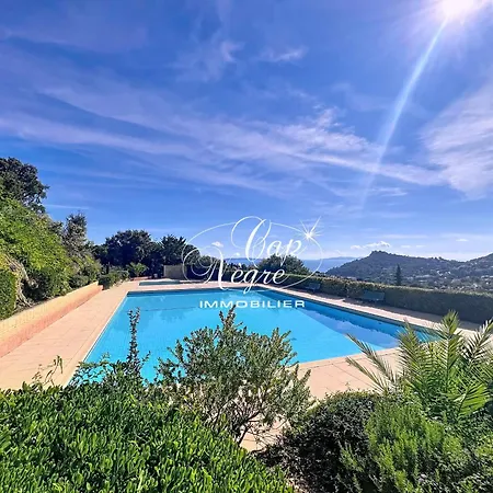 Mazet T3 Duplex 4 Pers Avec Terrasse Résidence Avec Piscine A Pramousquier Apartamento Le Lavandou